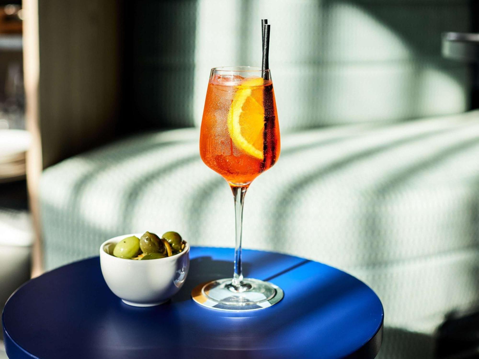 Tribe Manchester Airport By Accor Hale  Eksteriør billede