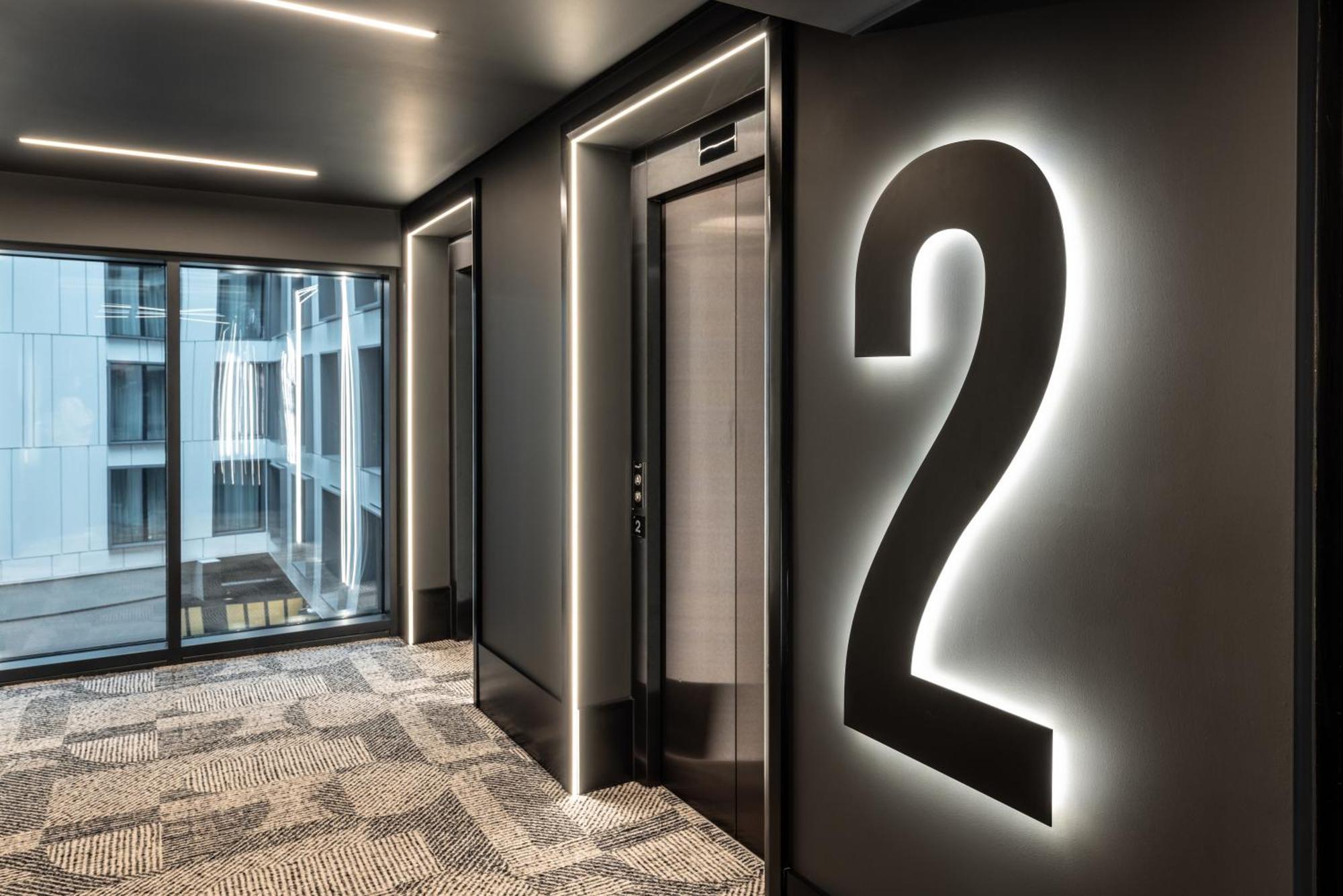 Tribe Manchester Airport By Accor Hale  Eksteriør billede