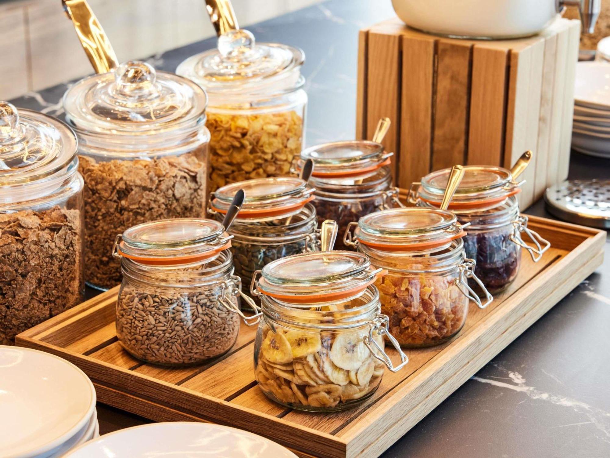 Tribe Manchester Airport By Accor Hale  Eksteriør billede
